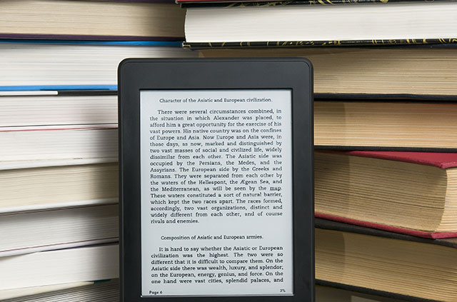 The Benefits of Digitizing Your Books Through Book Scanning